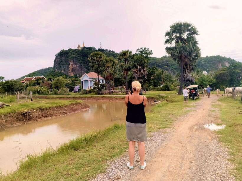Full-day: Handicraft, Bamboo train, Killing cave, Bat Cave - Key highlights at a glance