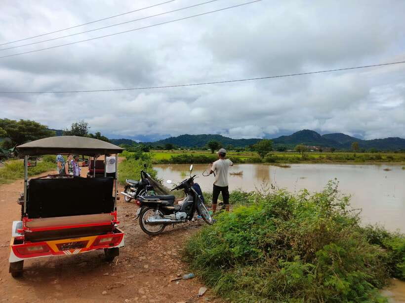 Full-day: Original bamboo train, Wat Banan, Phnom Sampov - Key things that make this day tour special