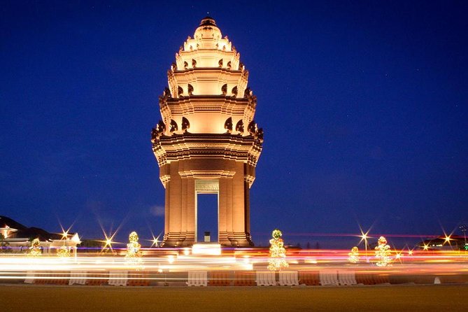 Full-Day Phnom Penh Sightseeing Tour & Killing Field - Russian Market: a quick culture fix after a heavy afternoon