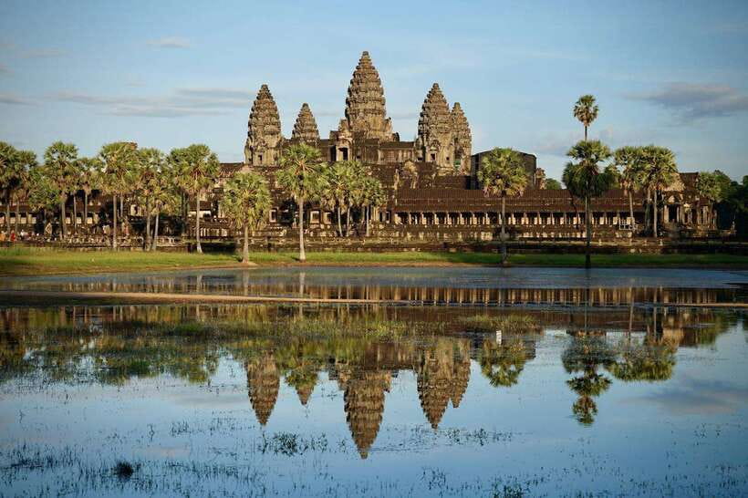 Full Day Private of Angkor Wat Tour with Tuk Tuk - Terrace of the Elephants: the 300-meter royal viewing platform