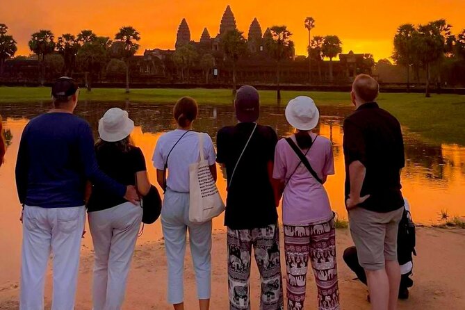 Full Day Small Group Tour Guide with Sun rise - Getting From Your Hotel to the Temples (Without the Stress)