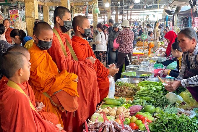 Full day tour by bicycle & tuk tuk,bamboo train,bat cave,villages - Key highlights