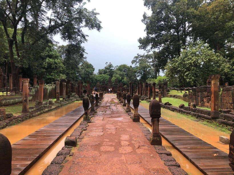 Full-Day Tour to Banteay Srey, Beng Melea & Kulen Mountain - Pickup, travel rhythm, and why timing matters