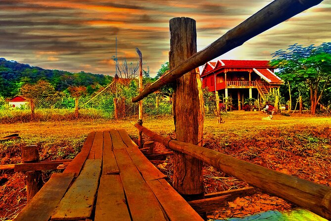 Full-day: Wat Banan. Old bamboo train. Bat Cave. Killing cave - Key points to look for