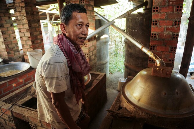 Full/Half Day Tuk TuK: Handicrafts Bambootrain Killing&Bat Caves - Battambang Scenery Breaks, Then the Bamboo Train Day