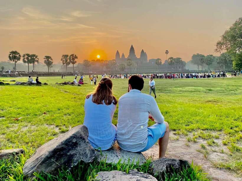 Grand Circle With Sunrise Private Tuk-Tuk - The 4:30am Start and Why It Matters