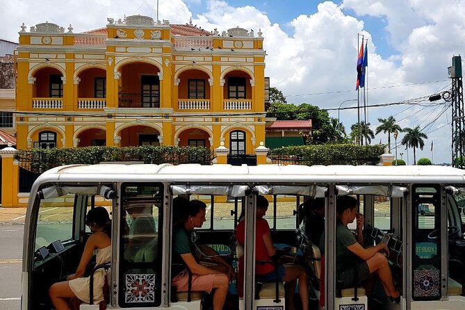 Guided Phnom Penh Heritage Tour - The Digital Tablet Guide: Headphones, 10 Languages, and Virtual Access
