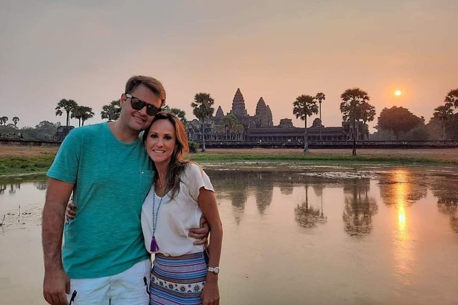 Half Day Angkor Wat Tour - Morning or Afternoon from Siem Reap - Stop 1: Angkor Wat Causeway, Moat, and the Big First Impression