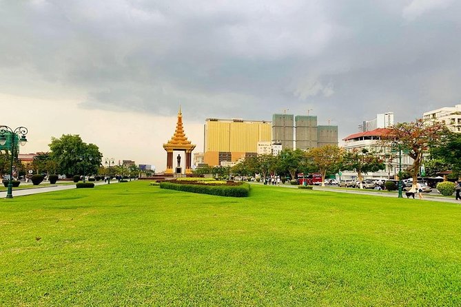 Half-Day Phnom Penh City Tours - Price and logistics for a 4 to 5 hour Phnom Penh reset