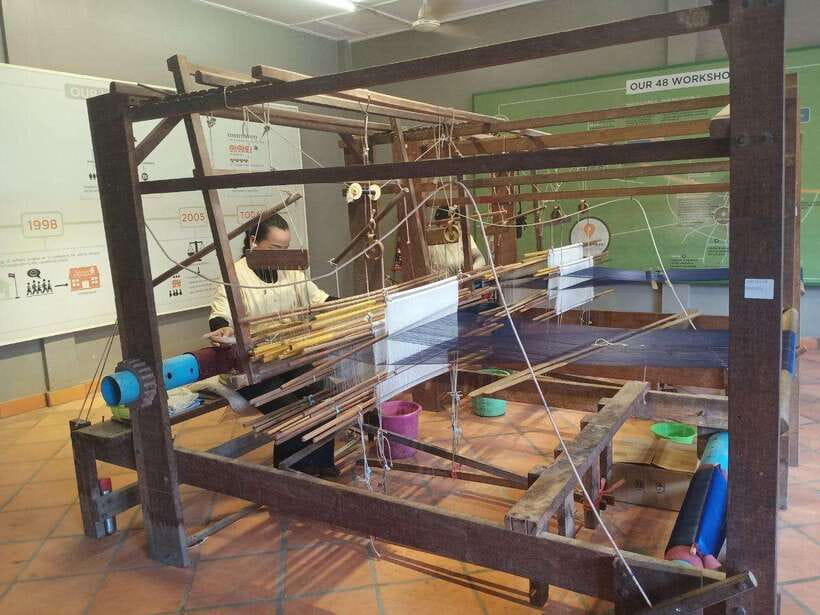 Half Day Trip: Silk Farm, Satcha, and Senteur d'Angkor Tour - Satcha Handicraft Center: six bamboo workshops with Khmer design cues