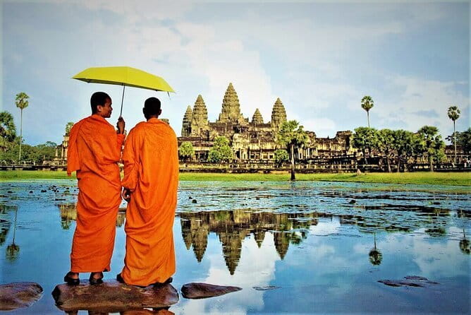 Highlight of Angkor Temples 6 Days Cambodia Tour - Banteay Srei to Ta Prohm, pink stone and quieter temple texture