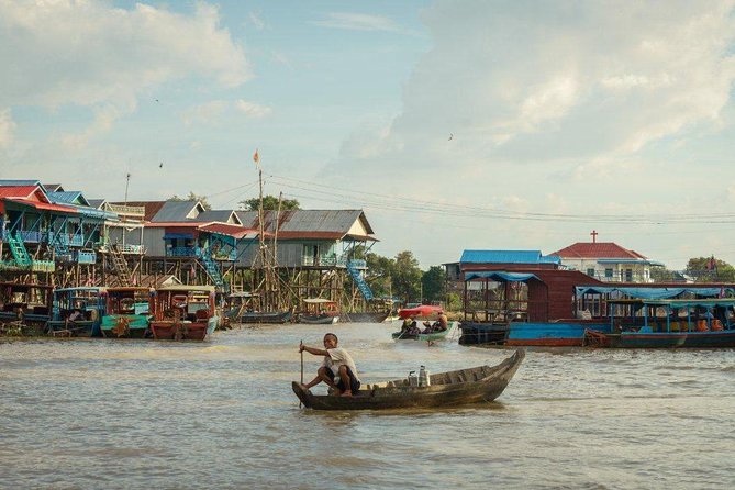 Kampong Phluk Floating Village Tour by Boat - Kompong Phluk Floating Village: Stilt Houses And Practical Reality