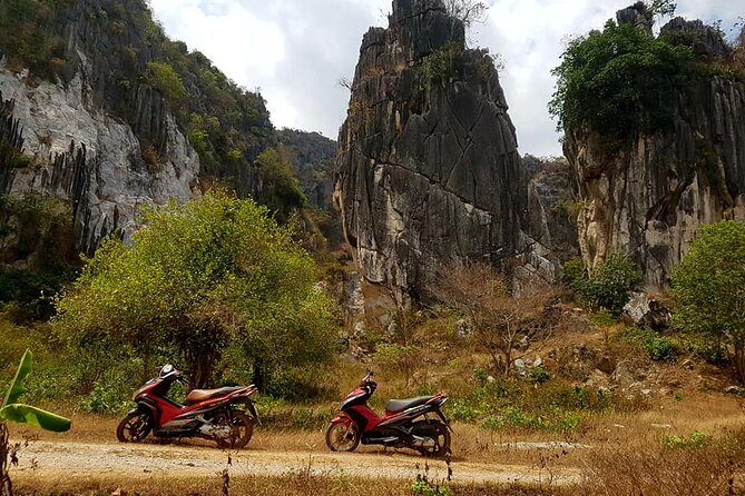 Kampong Trach Off-Roads - Sun and Moon Caves: sacred lake and two swim breaks