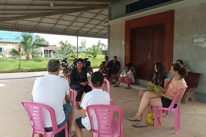 Kampot/Cambodia pepper farm . Cave. lake. Kep Crab market & more. - Kep Crab Market: good scene, mixed feelings, useful context