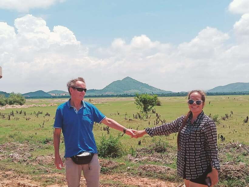 Kampot Countryside include Pepper farm,Kep crab market beach - Kep crab market beach break: seafood, lunch choices, and a swim