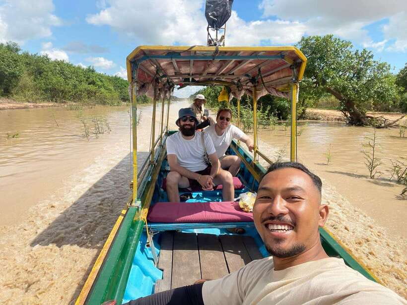 Kayaking & Floating Village in Siem Reap - What You’ll See From the Kayak: Birds, Homes, and Tonle Sap Light