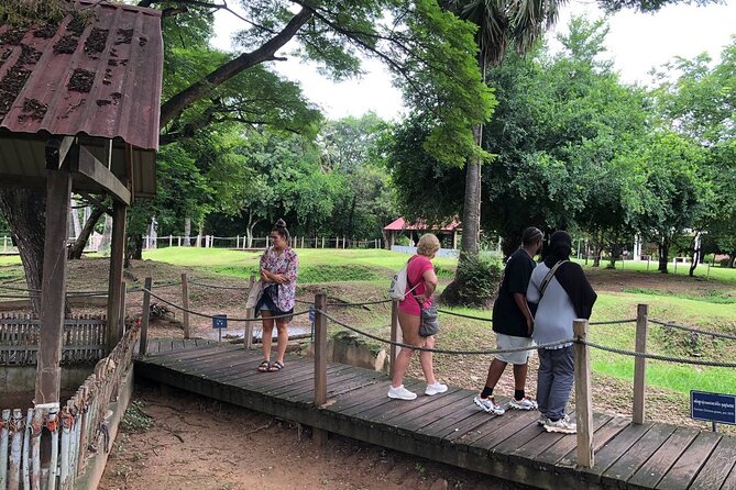 Killing field and Toul Sleng genocide museum Tour - Pickup at Amanjaya Pancam, mobile ticket, and group size limits