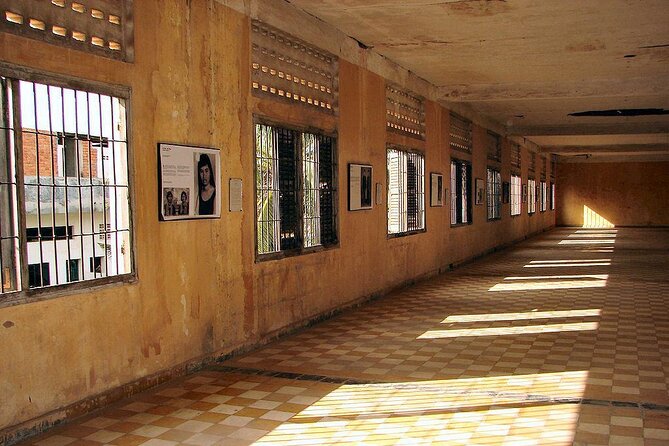 Killing Fields & Toul Sleng Genocide Museum Tickets With Tuk Tuk - Timing and Dress Code: Small Details That Make the Day Work