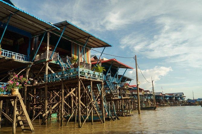 Kompong Khleang Floating Village Half-Day Private Tour - Cruising Kompong Khleang: stilt homes, the floating hospital, and fishery life
