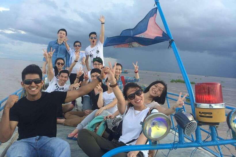 Kompong Kleang Floating Village Guide Tour from Siem Reap - The small group size and why it matters on this kind of trip