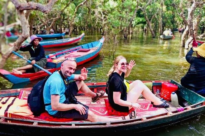 Kompong Phluk Floating Village Half-Day Tour ( Morning / Sunset ) - Rolous Market Beside the School and a Pagoda Stop at Wat Roka