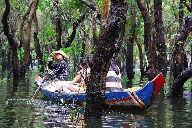 Kompong Phluk Village Tonle Sap Lake Half-Day Tour From Siem Reap - Common Headaches to Watch For: Sellers, Guide Energy, and Low-Water Days