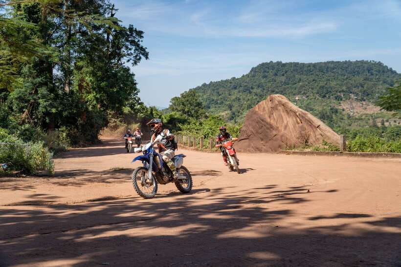 Krong Siem Reap: Kulen Mountain Trails Dirt Bike Adventure - Local lunch, snacks, and a chance to try the local flavors