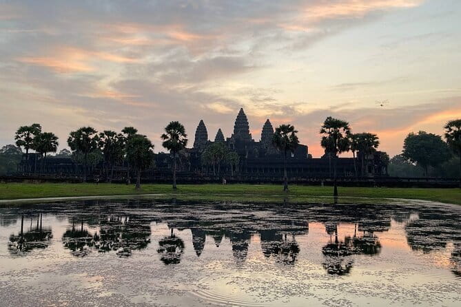 Kulen Mountain Beng Mealea and Tonle Sap Tour in Siem Reap - Phnom Kulen waterfall: the best reset on a long day