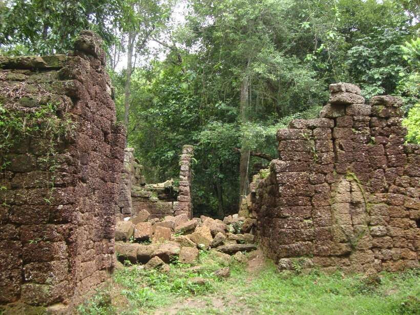 Kulen Mountain: Full-Day Private Waterfall Tour - Kulen waterfalls: where the day turns refreshing