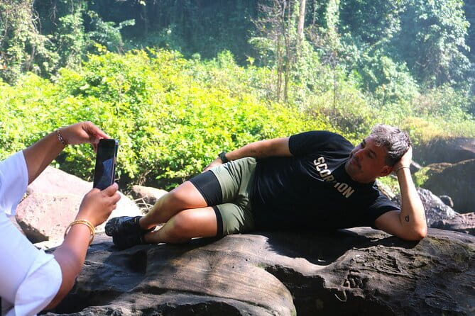 Kulen Mountain Waterfall and Historical Wonders Private Tour - Siem Reap to Phnom Kulen: the drive that sets the tone