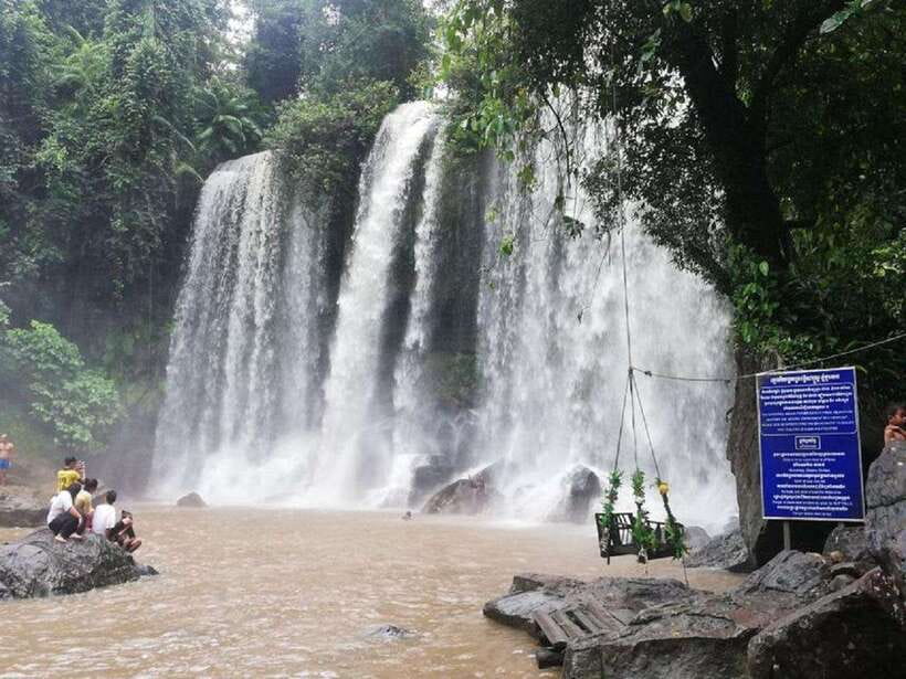 Kulen Mountain Waterfall Tour - Phnom Kulen Waterfall: swim time and the lunch break setup
