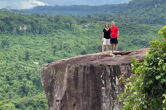 Kulen Waterfall Day Tour with Snacks Small-Group - Preah Dak: A Quick Noodle Stop Near Siem Reap