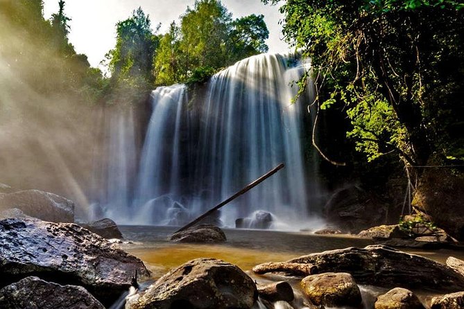 Kulen Waterfall & Kbal Spean Tour - Getting up to Phnom Kulen: the 8:30am start and the drive
