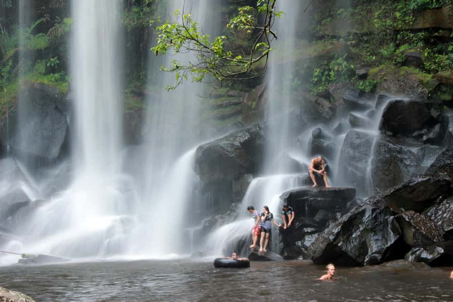 Kulen Waterfall: Rise and Shine with Cliff, Village w/ Guide - Guide Choice: Languages, Style, and Why It Affects the Day