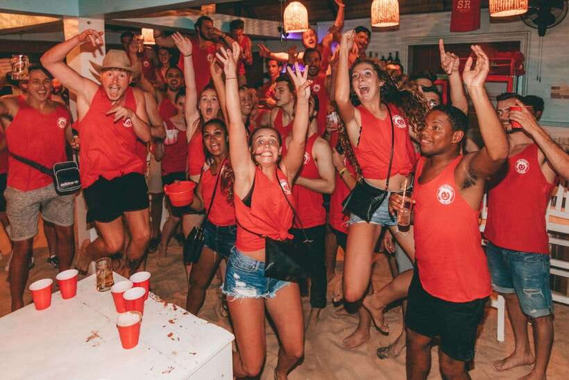 Mad Monkey Siem Reap Pub Crawl - Starting at the Mad Monkey Canopy Bar: when to be ready