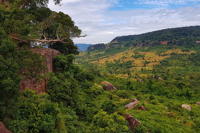 Magical Kulen Mountain by Cambodiajeep - Stop 2 at Kulen Waterfall: bring bathers, and plan for fun not pressure