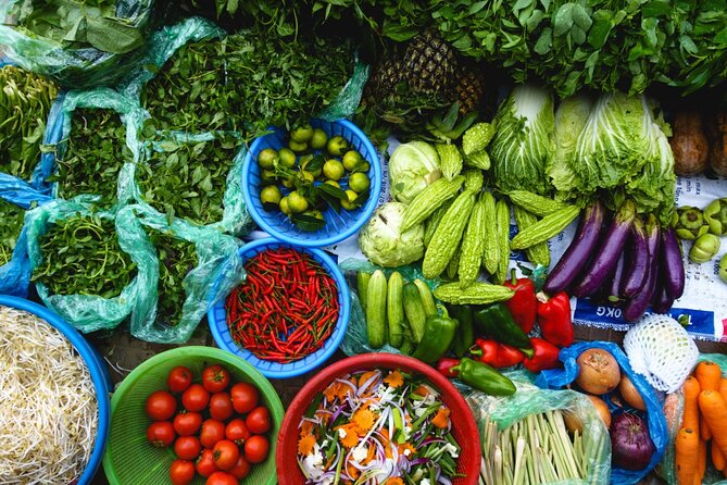 Morning Cooking Class and Market Tour in Siem Reap - Meet the People Behind the Lessons: How the Guides Add Depth