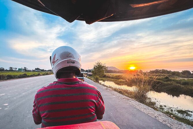 Old Siem Reap Sunset Food Tour by Tuk-tuk - How the 4:30 pm start shapes the evening