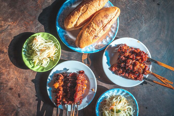 Old Siem Reap Sunset Food Tour by Tuk-tuk - Stop 2 at Kola Noodle and Kula Cuisine: northwest flavors in a small restaurant