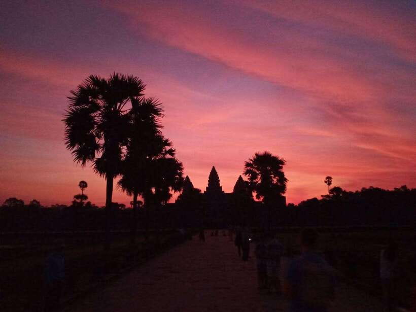 One Day Angkor Wat Trip with Sunrise - The 4:30 AM pickup is the price of admission