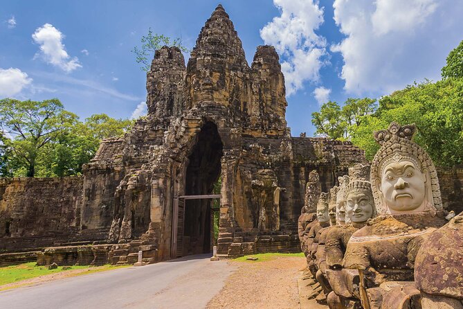 One Day Private Guide Tour of Angkor Thom, Bayon, Ta Phrom & Angkor Wat - Angkor Thom South Gate: the ocean-of-milk entrance