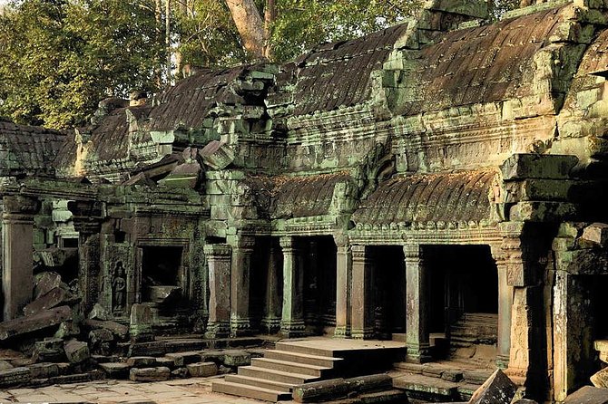 One Day Private Guide Tour of Angkor Thom, Bayon, Ta Phrom & Angkor Wat - Phimeanakas: Khleang style and a three-tier temple