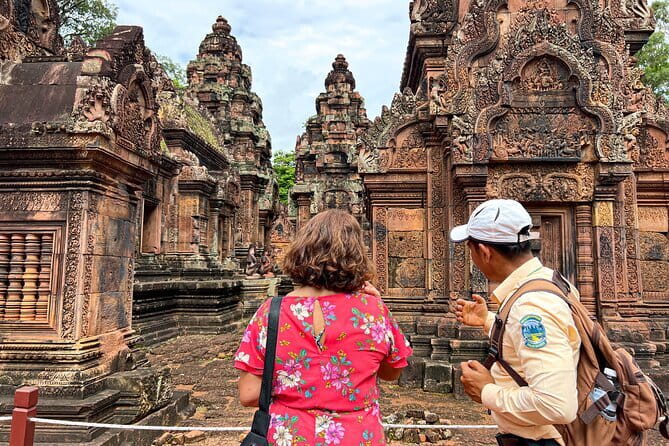 One Way Siem Reap Airport Pick Up or Airport Transfer - Included Comforts Versus What You Pay Separately