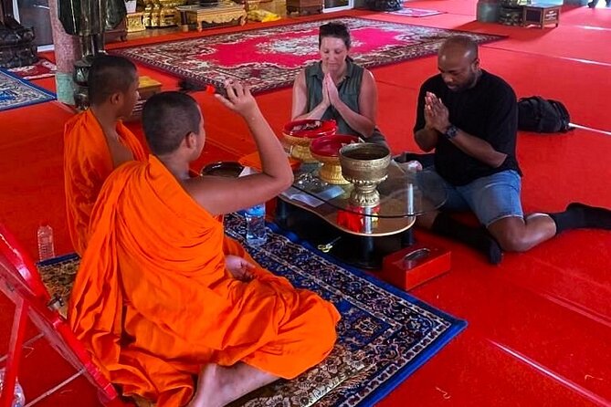 Oudong Mountain and Phnom Penh Full Day Private Tour - Oudong Mountain: The Former Royal Capital on a Hilltop
