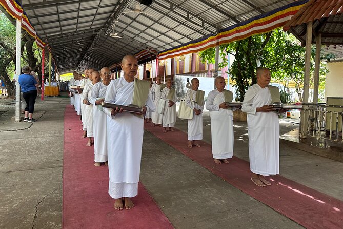 Oudong Mountain History and Pagoda Tour - The Main Event: Climbing Phnom Oudong (Phreah Reach Throap Mountain)