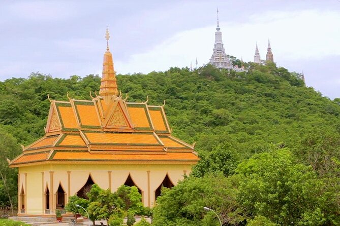 Oudong Mountain & Phnom Baset Private Tours from Phnom Penh - A Day Outside Phnom Penh: Why Oudong and Phnom Baset Work Together