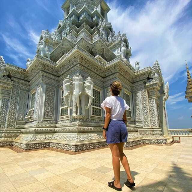 Oudong Mountain & Phnom Baset Private Tours from Phnom Penh - Phreah Reach Traop Mountain, markets, and the scenic stops between