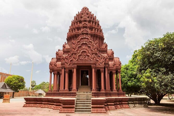 Oudong Temples & Phnom Prasith Private Tour from Phnom Penh - Who should book this Oudong and Tonle Sap tour