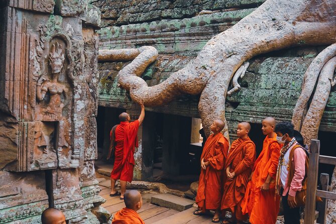 Personalised Angkor Wat Sunrise Tour by TukTuk - Tuk-tuk pickup and the early-morning logistics that matter