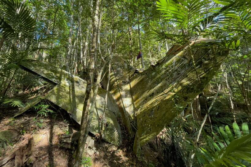 Phnom Penh: 2-Day Aural Mountains Hiking Adventure - Day 2: the summit push, the plane crash site, and those 360 views